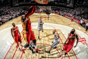 华体会网址-水球防守体系努力突破复杂对抗，水球战术