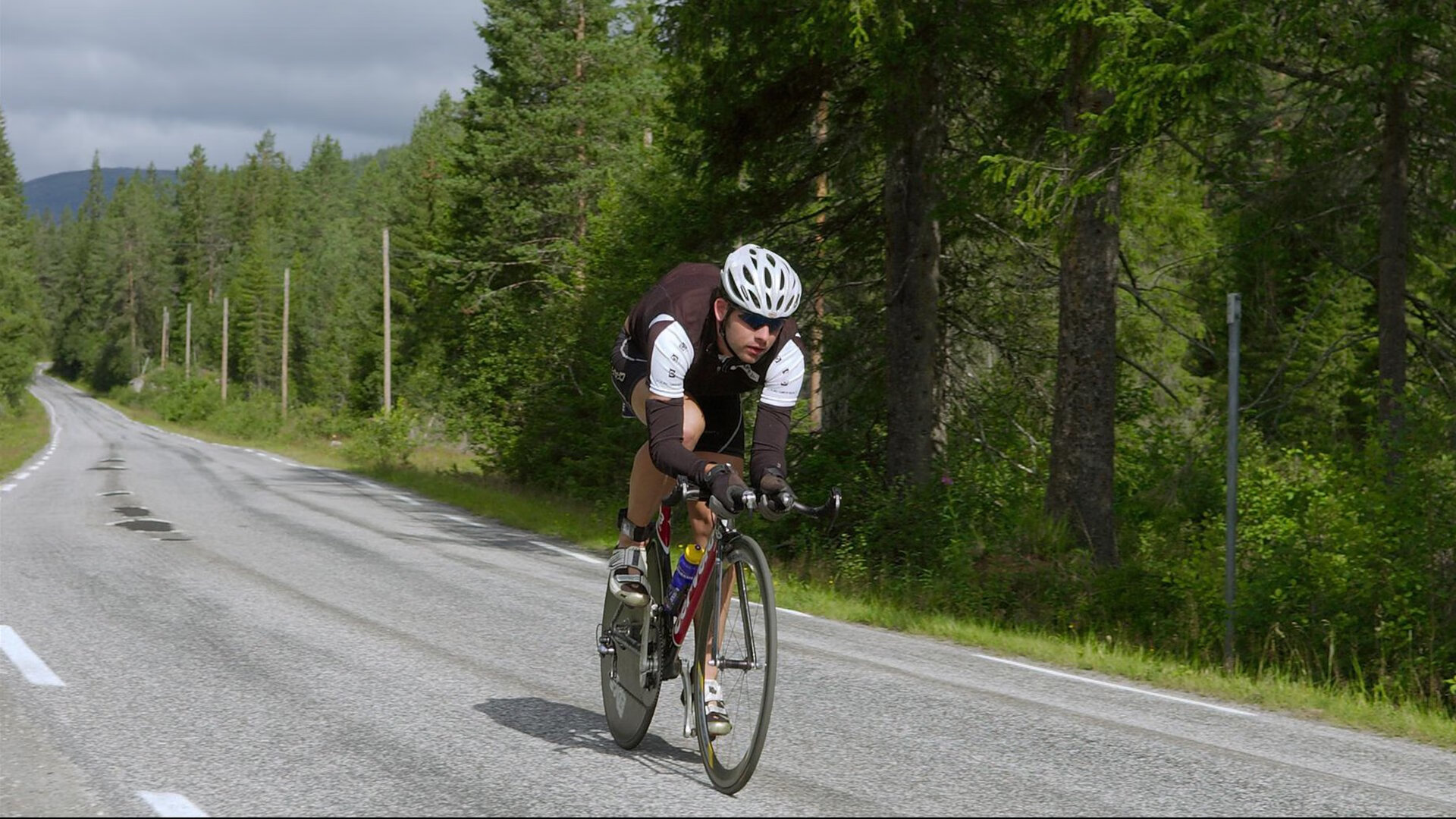 中国三人篮球男队注重核心球员体能管理，三人篮球中国队队员